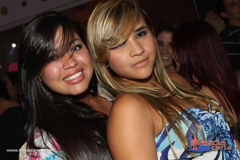Balada: Fotos de Sexta na Plataforma do Choop na Cidade do Automovel - DF