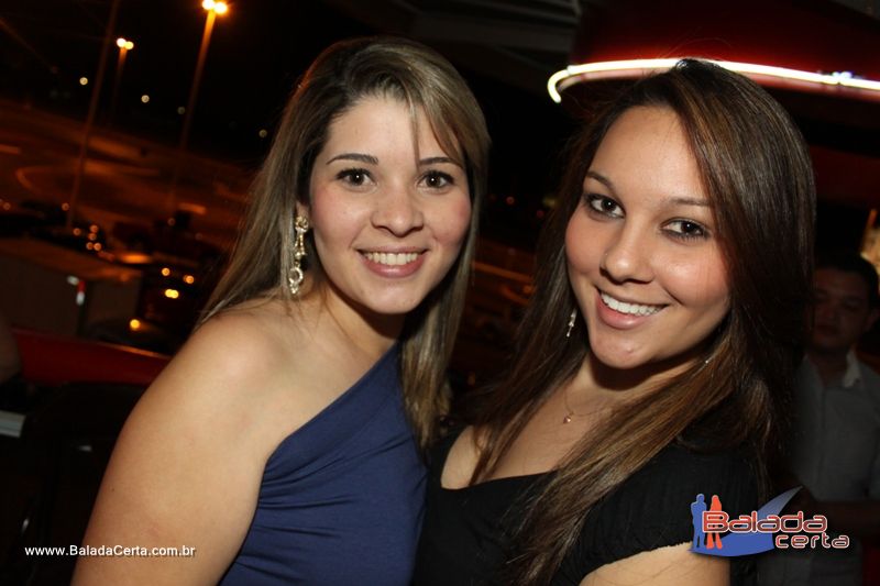 Balada: Fotos de Sexta na Plataforma do Choop na Cidade do Automovel - DF