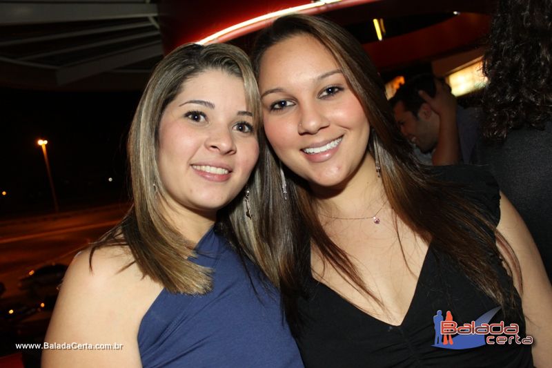 Balada: Fotos de Sexta na Plataforma do Choop na Cidade do Automovel - DF