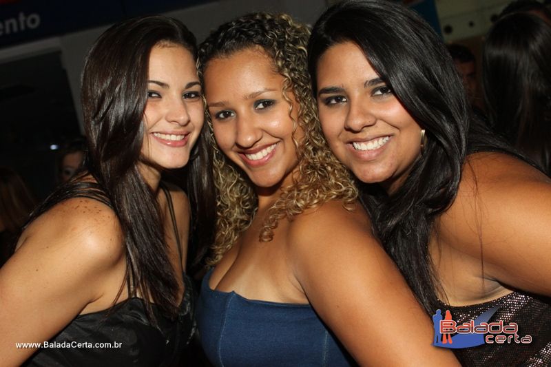 Balada: Fotos de Sexta na Plataforma do Choop na Cidade do Automovel - DF