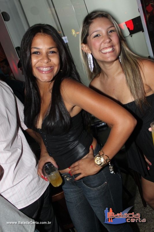 Balada: Fotos de Sexta na Plataforma do Choop na Cidade do Automovel - DF