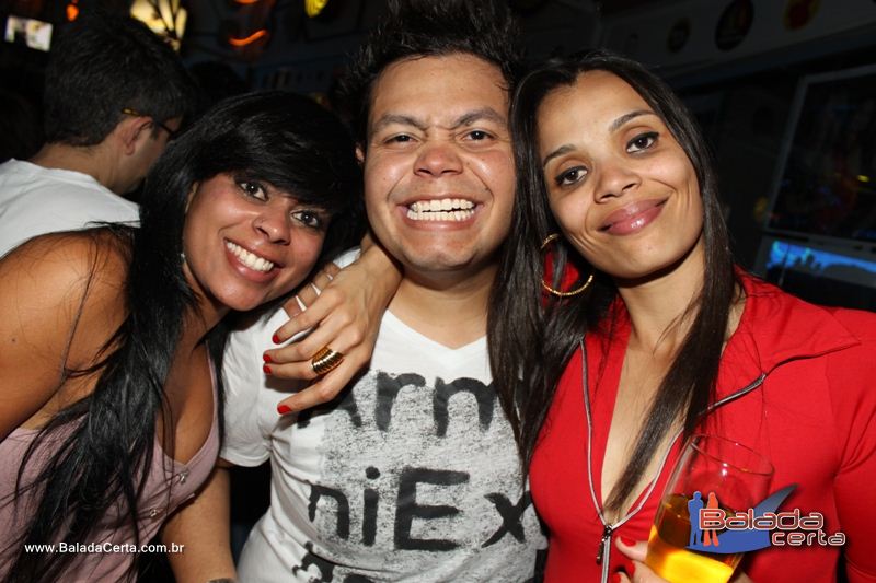 Balada: Fotos de Sexta na Plataforma do Choop na Cidade do Automovel - DF