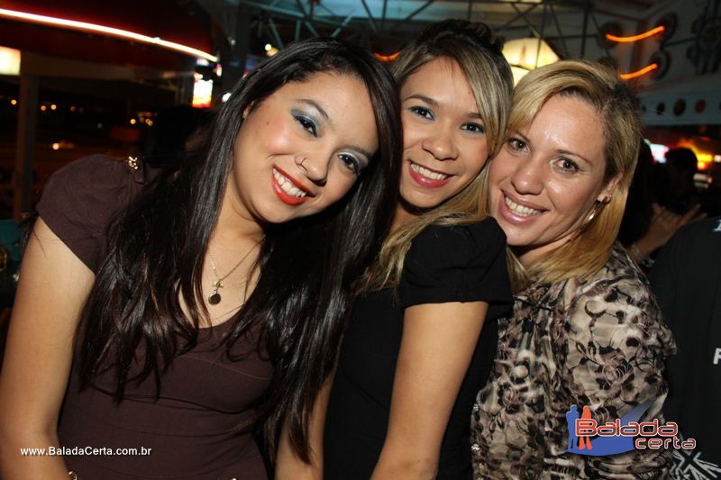 Balada: Fotos de Sexta na Plataforma do Choop na Cidade do Automovel - DF