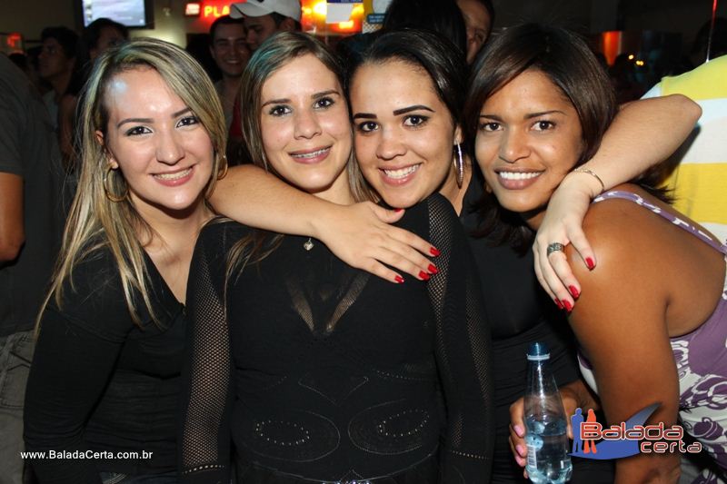 Balada: Fotos de Sexta na Plataforma do Choop na Cidade do Automovel - DF