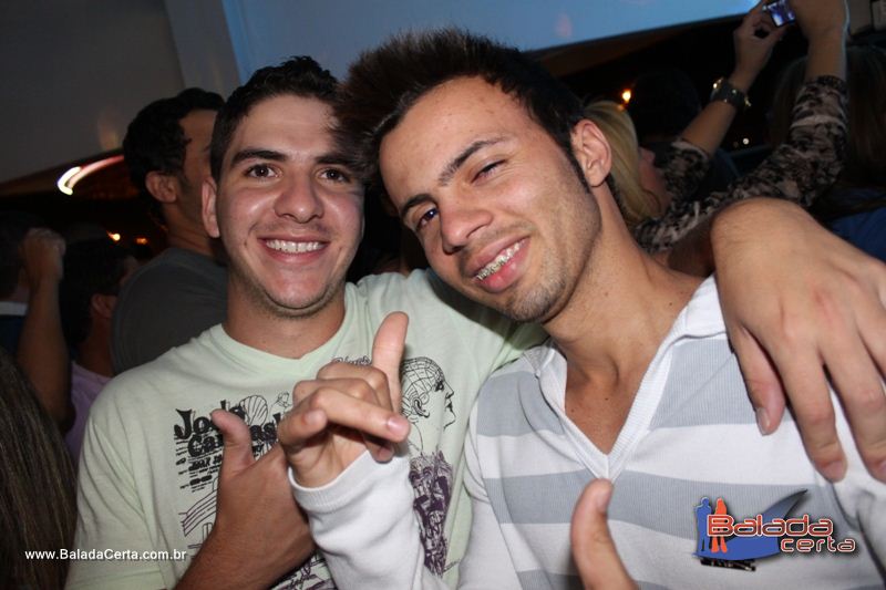 Balada: Fotos de Sexta na Plataforma do Choop na Cidade do Automovel - DF