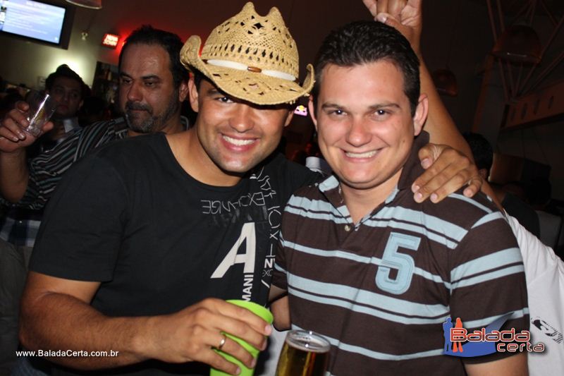 Balada: Fotos de Sexta na Plataforma do Choop na Cidade do Automovel - DF