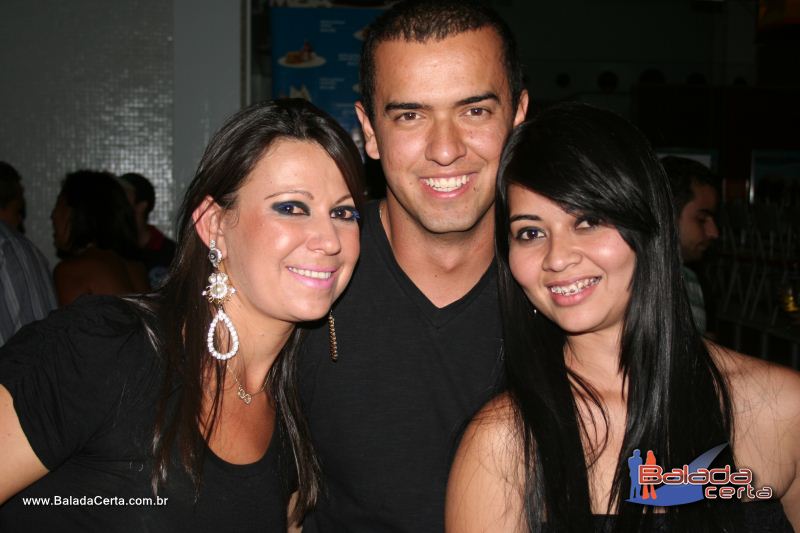 Balada: Fotos de Sexta na Plataforma do Choop na Cidade do Automovel - DF