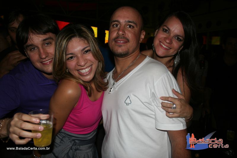 Balada: Fotos de Sexta na Plataforma do Choop na Cidade do Automovel - DF