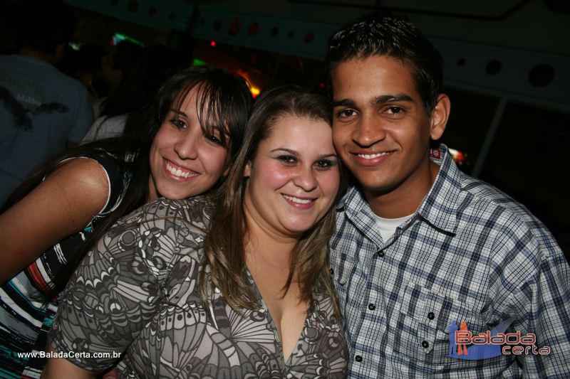 Balada: Fotos de Sexta na Plataforma do Choop na Cidade do Automovel - DF