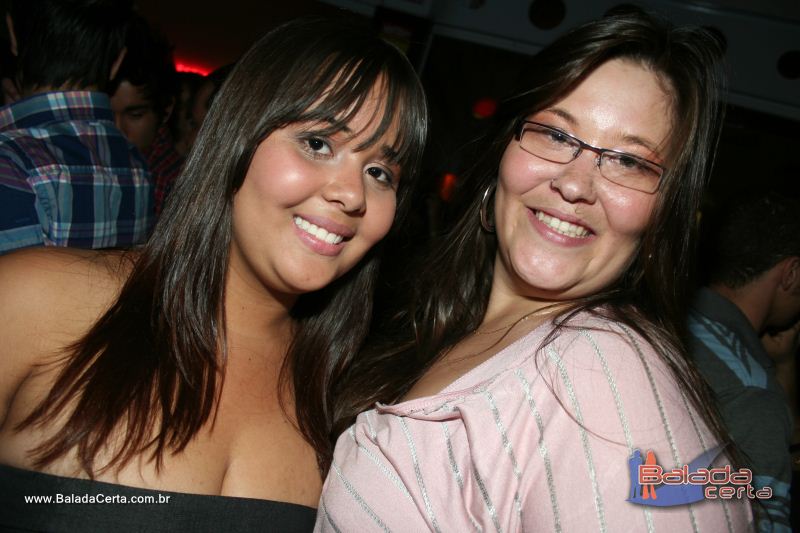 Balada: Fotos de Sexta na Plataforma do Choop na Cidade do Automovel - DF