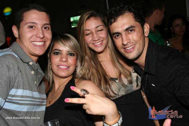 Balada: Fotos de Sexta na Plataforma do Choop na Cidade do Automovel - DF