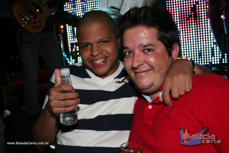 Balada: Fotos de Sexta na Plataforma do Choop na Cidade do Automovel - DF