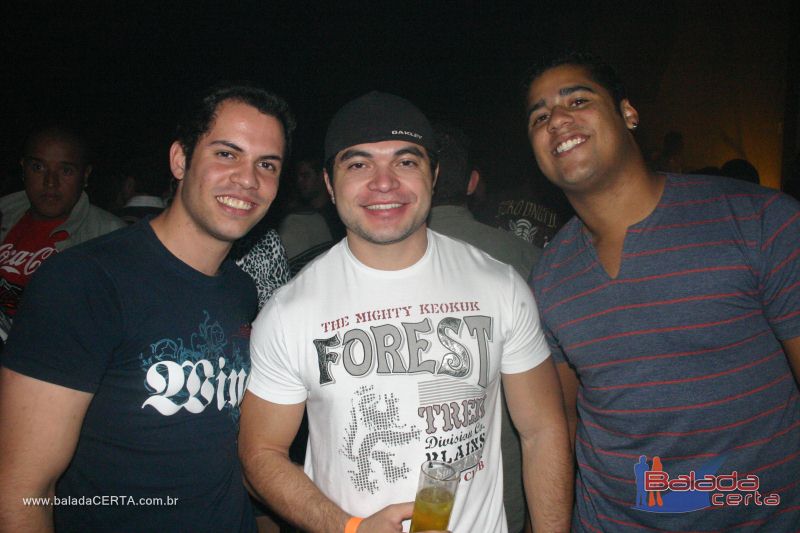 Balada: Fotos de Sexta na Dan Heaven em �guas Claras - DF