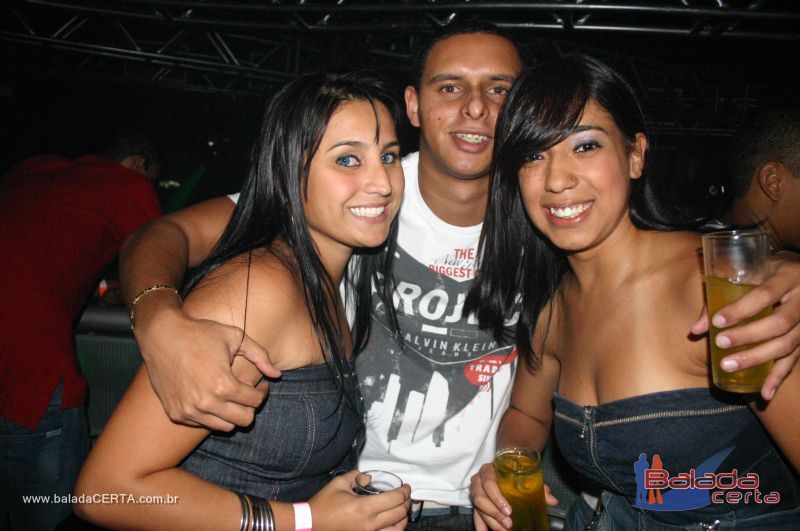 Balada: Fotos de Sexta na Dan Heaven em guas Claras - DF 