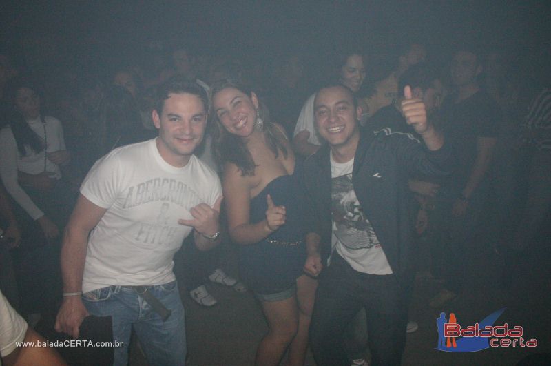 Balada: Fotos de Sexta na Dan Heaven em guas Claras - DF 