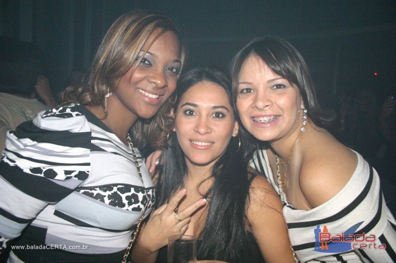 Balada: Fotos de Sexta na Dan Heaven em guas Claras - DF