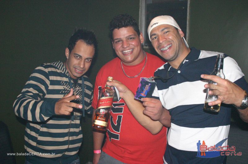 Balada: Fotos de Sexta na Dan Heaven em guas Claras - DF