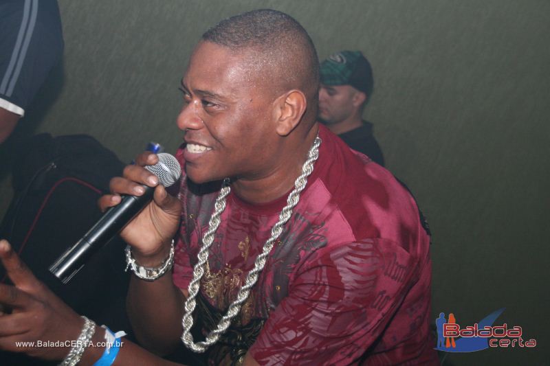 Balada: http://www.youtube.com/watch?v=ANavnczCCyg