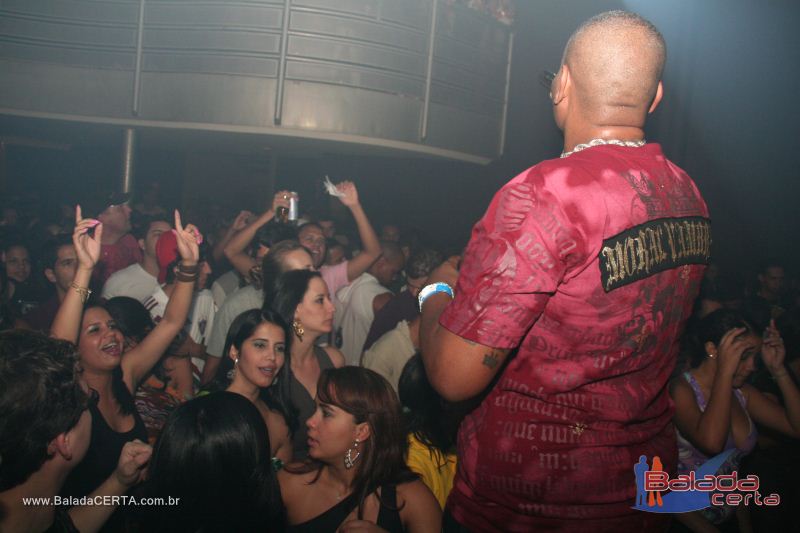 Balada: http://www.youtube.com/watch?v=ANavnczCCyg