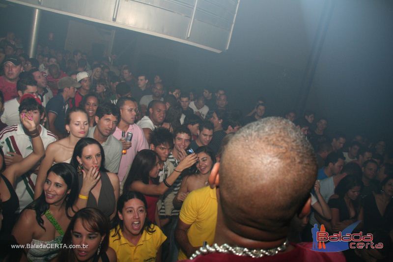 Balada: http://www.youtube.com/watch?v=ANavnczCCyg