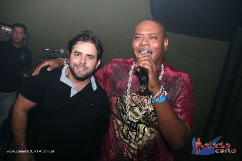 Balada: http://www.youtube.com/watch?v=ANavnczCCyg