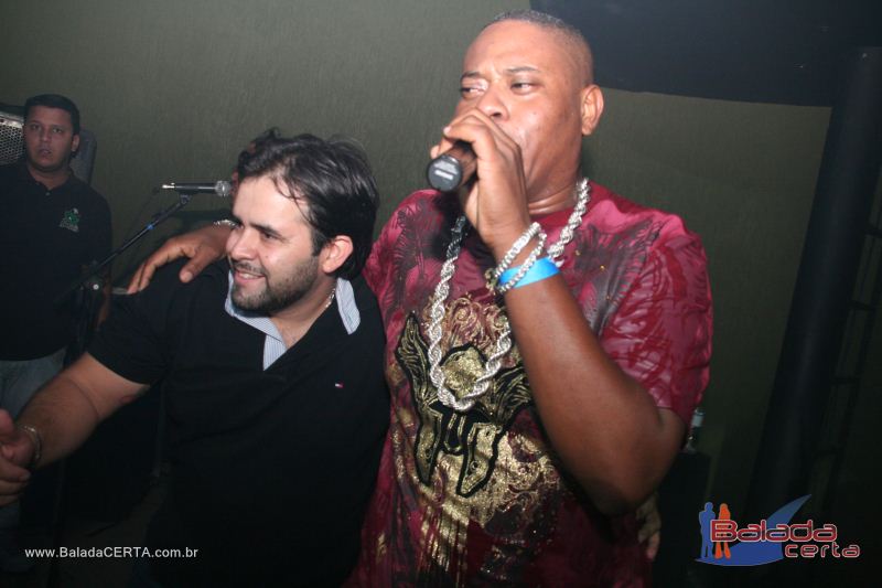 Balada: http://www.youtube.com/watch?v=ANavnczCCyg