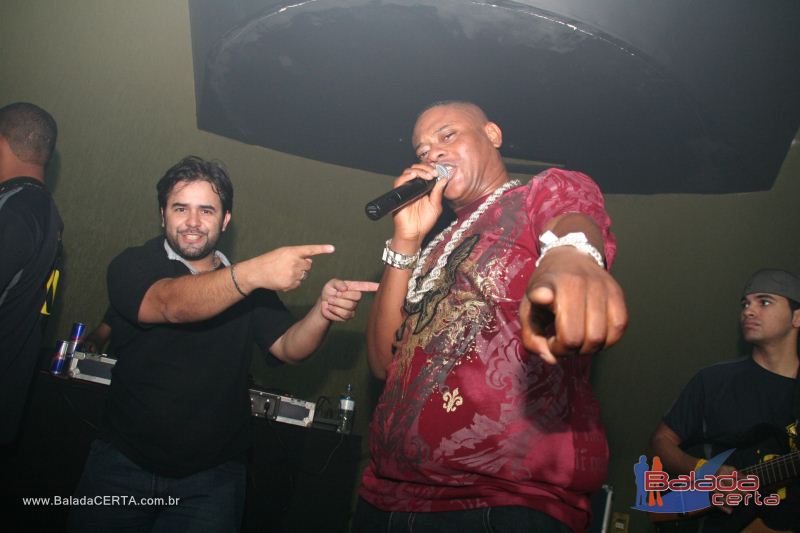 Balada: http://www.youtube.com/watch?v=ANavnczCCyg