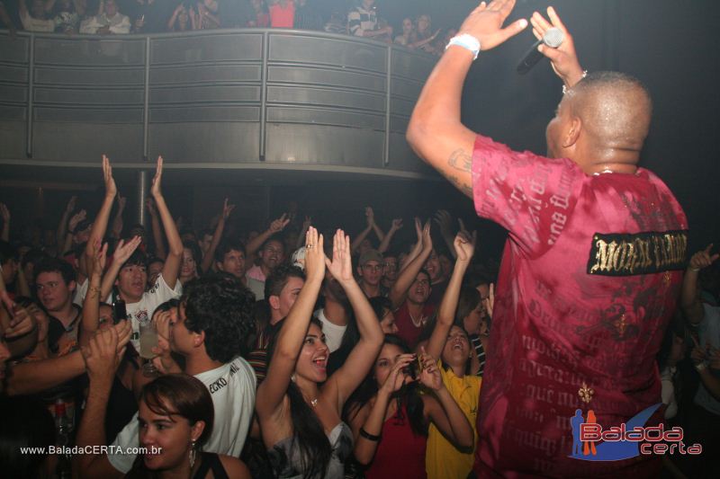 Balada: http://www.youtube.com/watch?v=ANavnczCCyg