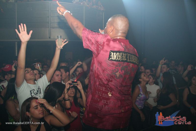 Balada: http://www.youtube.com/watch?v=ANavnczCCyg