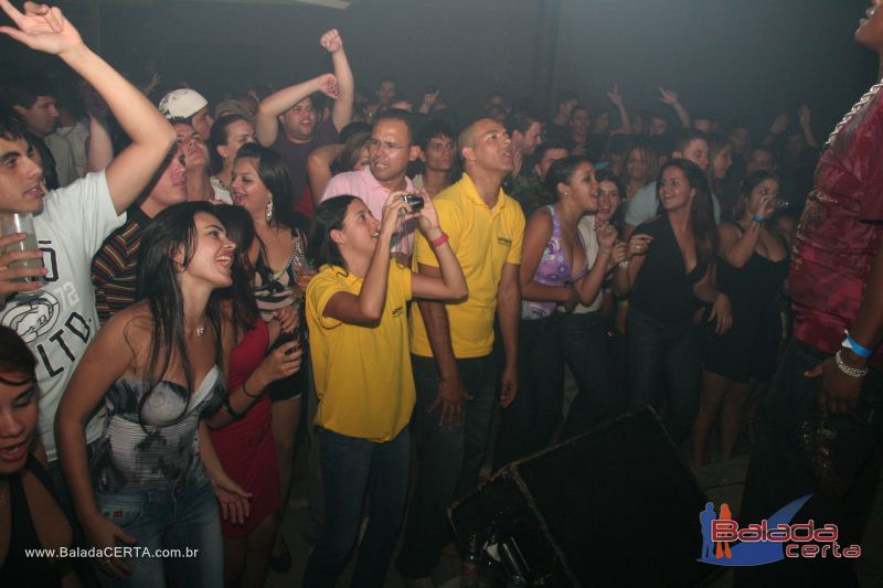 Balada: http://www.youtube.com/watch?v=ANavnczCCyg