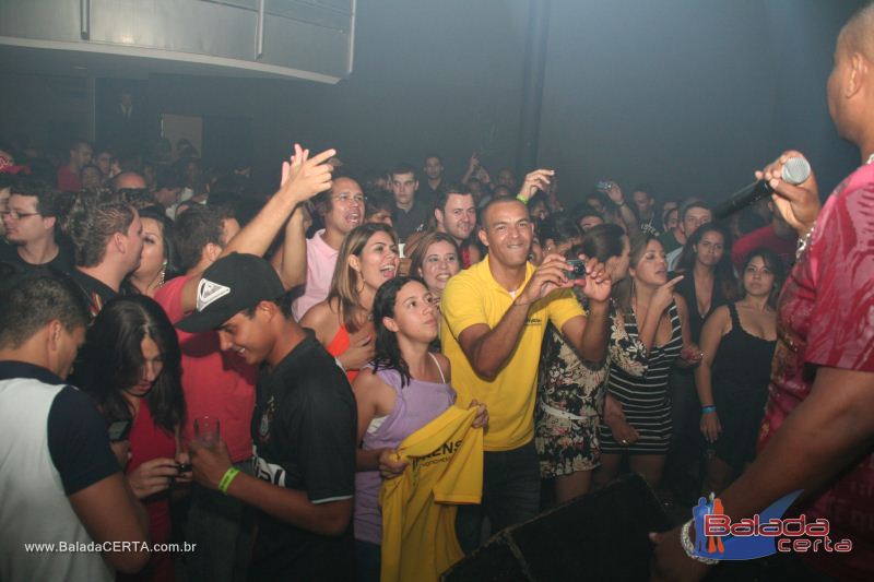 Balada: http://www.youtube.com/watch?v=ANavnczCCyg