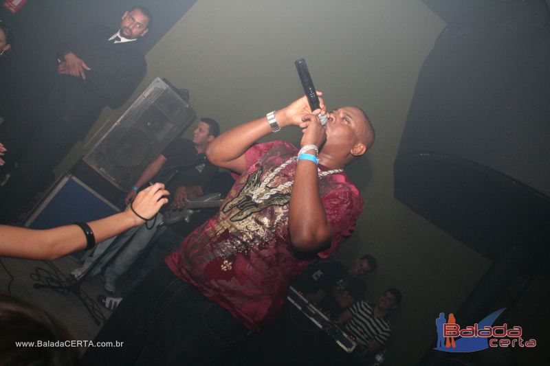 Balada: http://www.youtube.com/watch?v=ANavnczCCyg