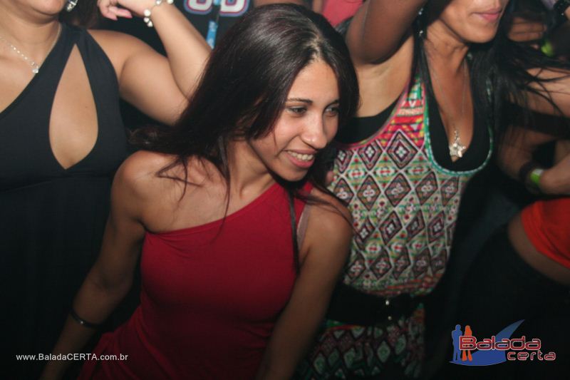 Balada: http://www.youtube.com/watch?v=ANavnczCCyg