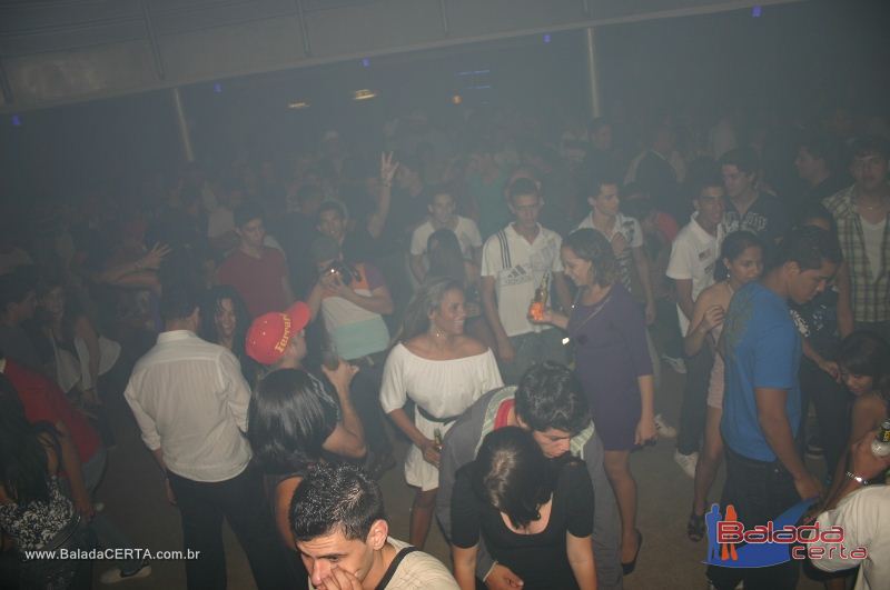 Balada: Fotos de Sexta na Dan Heaven em guas Claras - DF