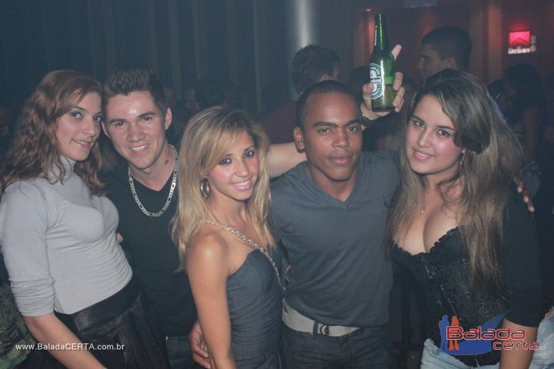 Balada: Fotos de Sexta na Dan Heaven em guas Claras - DF