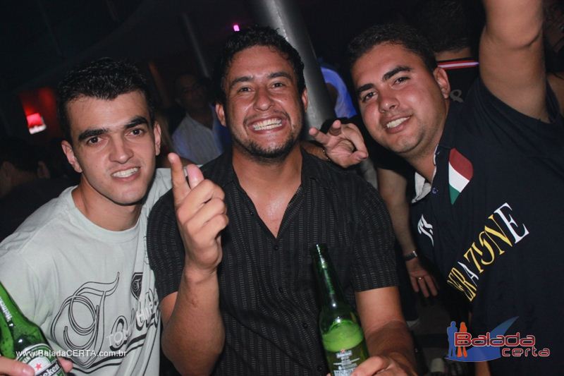 Balada: Fotos de Sexta na Dan Heaven em guas Claras - DF