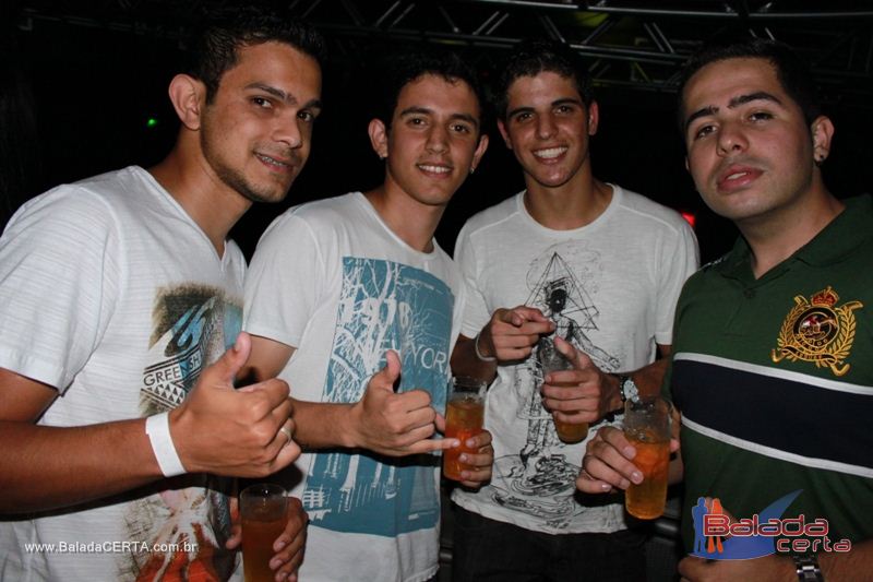 Balada: Fotos de Sexta na Dan Heaven em guas Claras - DF