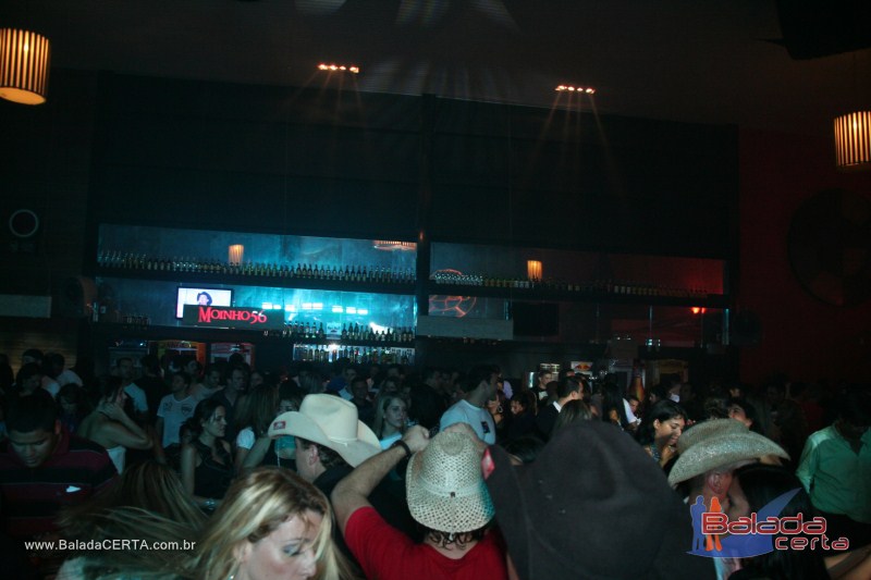 Balada: Fotos de ter�a no Moinho 56 em Taguatinga - DF