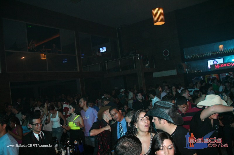 Balada: Fotos de ter�a no Moinho 56 em Taguatinga - DF