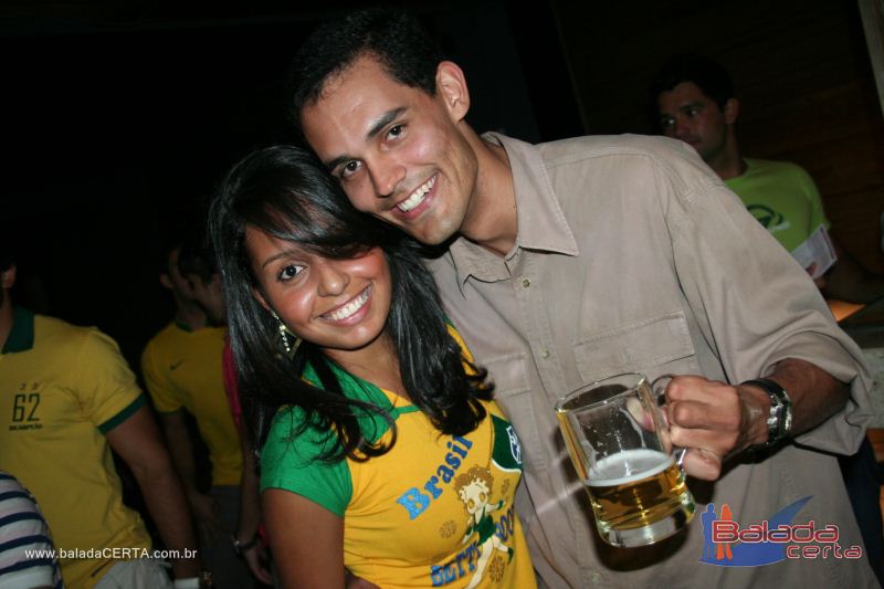 Balada: Fotos de segunda no Moinho 56 em Taguatinga Norte - DF