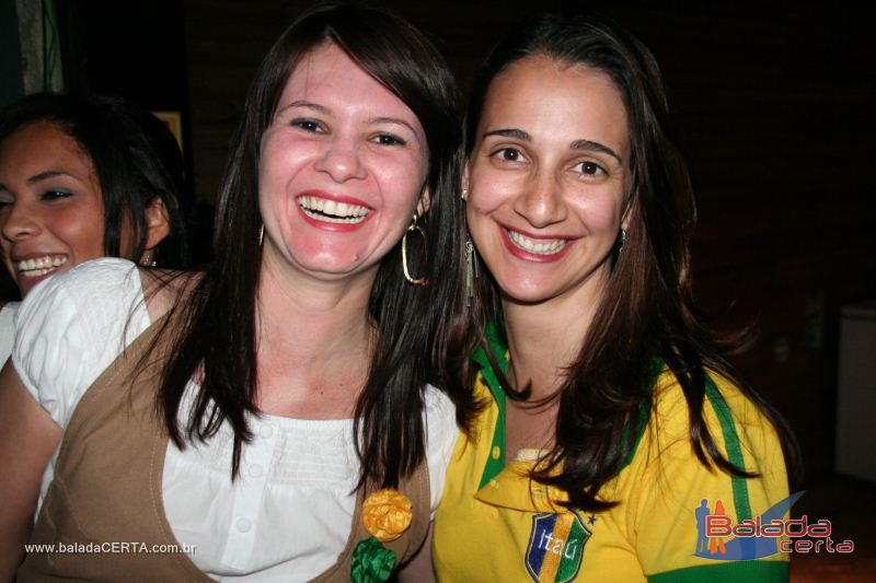 Balada: Fotos de segunda no Moinho 56 em Taguatinga Norte - DF