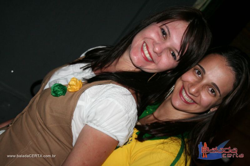 Balada: Fotos de segunda no Moinho 56 em Taguatinga Norte - DF