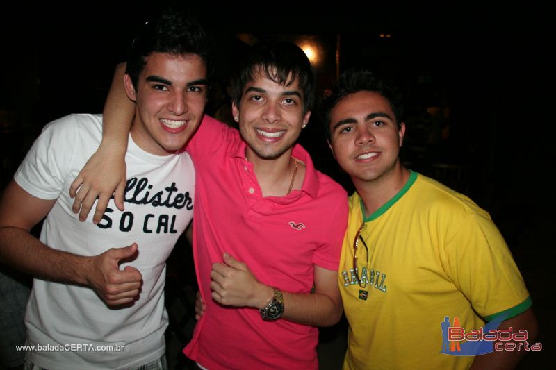 Balada: Fotos de segunda no Moinho 56 em Taguatinga Norte - DF