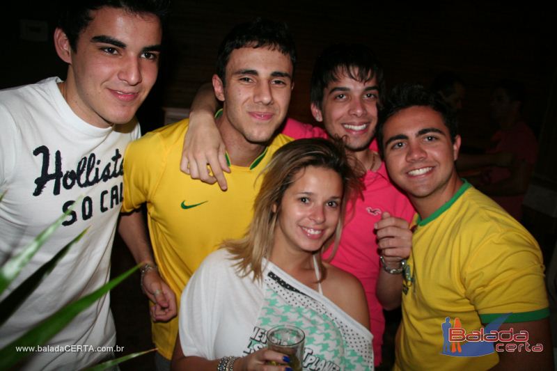 Balada: Fotos de segunda no Moinho 56 em Taguatinga Norte - DF