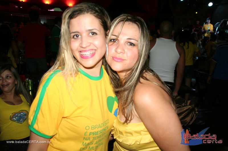 Balada: Fotos de segunda no Moinho 56 em Taguatinga Norte - DF