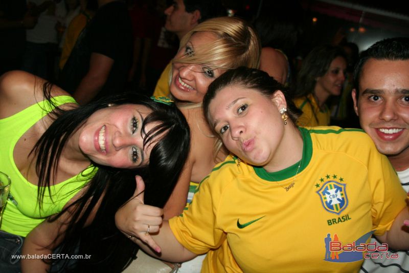 Balada: Fotos de segunda no Moinho 56 em Taguatinga Norte - DF