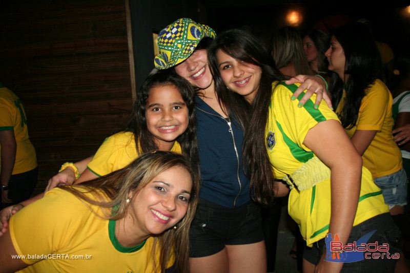 Balada: Fotos de segunda no Moinho 56 em Taguatinga Norte - DF