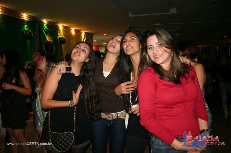 Balada: Fotos de sbado no Caneco no Gama - DF