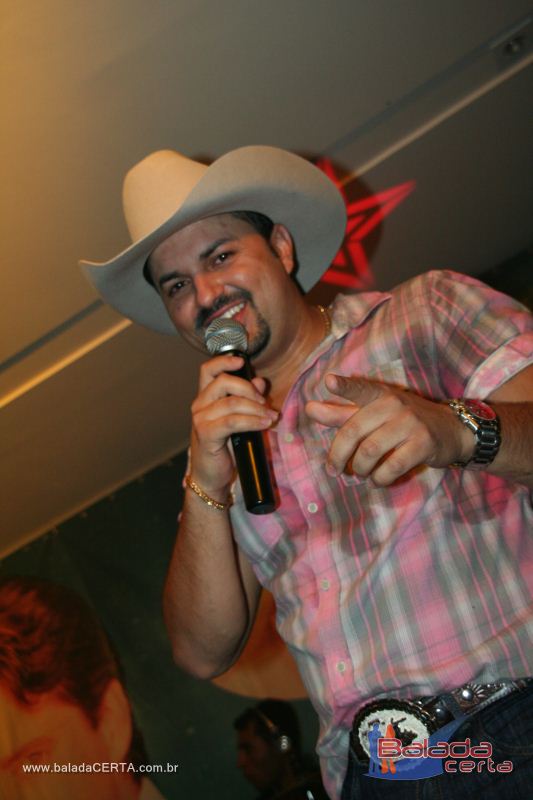 Balada: Fotos de sbado no Caneco no Gama - DF