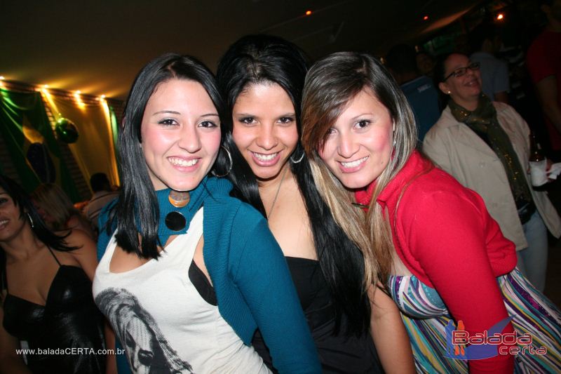 Balada: Fotos de sbado no Caneco no Gama - DF